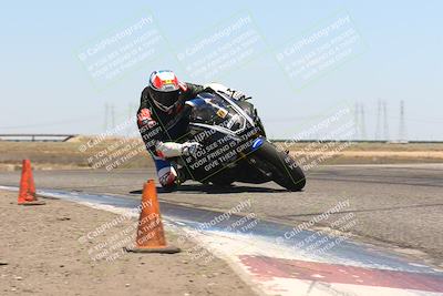 media/Aug-04-2024-TrackDaz (Sun) [[e1ff0814b6]]/Group A/1pm (Grapevine)/